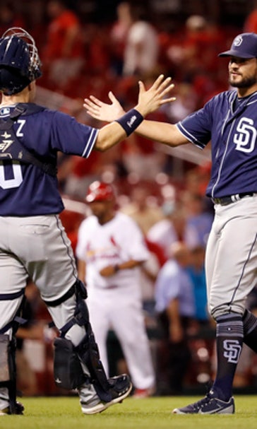 Padres beat Cardinals, lock up fifth straight series win